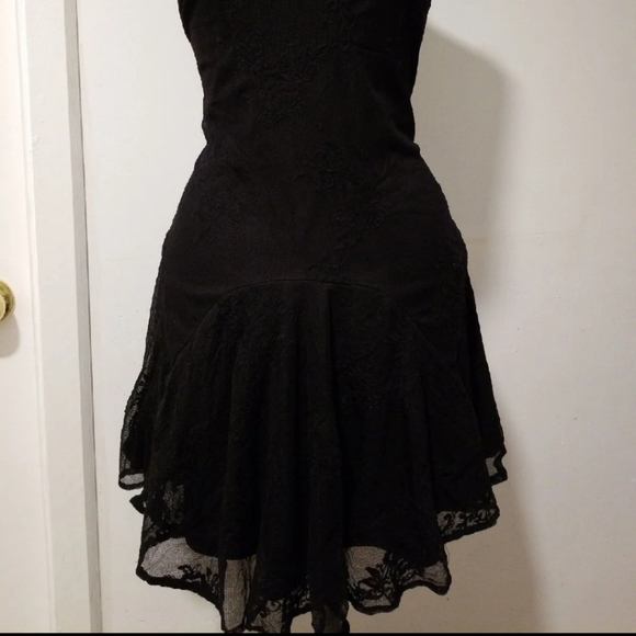 BLACK LACE DRESS - Picture 3 of 8